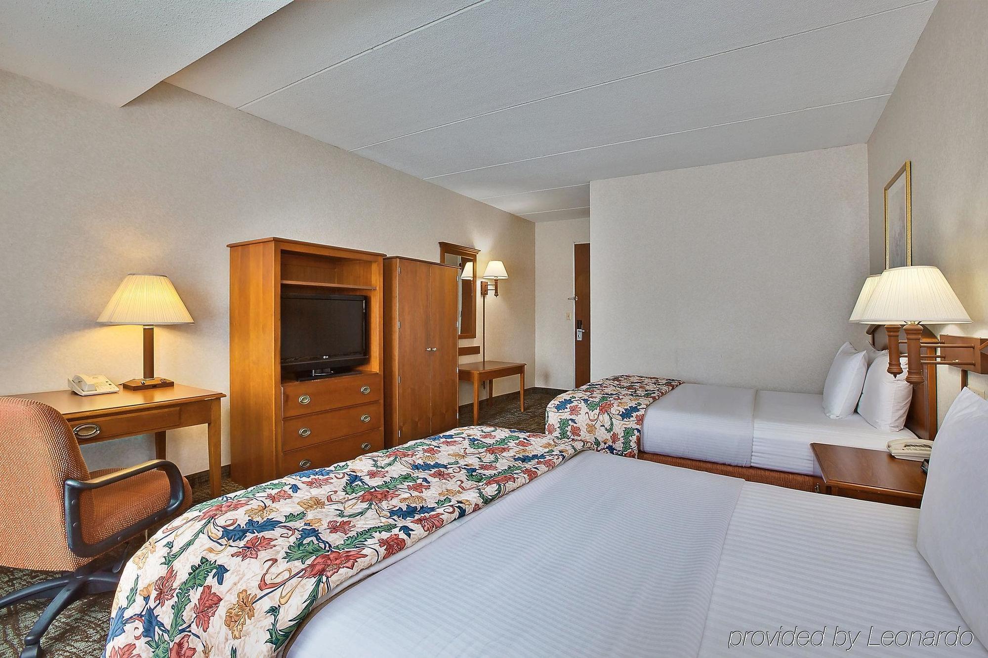 La Quinta Inn 파라무스 외부 사진