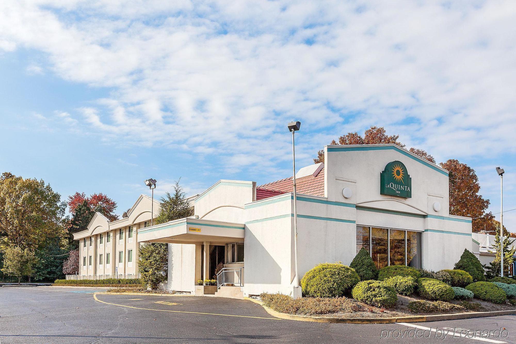 La Quinta Inn 파라무스 외부 사진